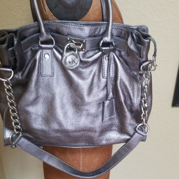 SOLD...Pewter Leather michael kors purse with lock - Picture 3 of 6